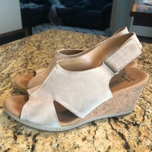 Clark's wedge sandals